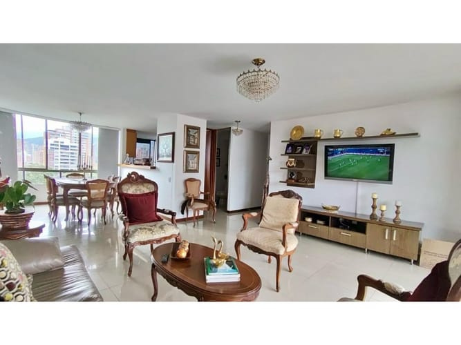 Apartamento de 3 alcobas en venta en Los Balsos, Medellín, 147 m² · foto 6 de 23