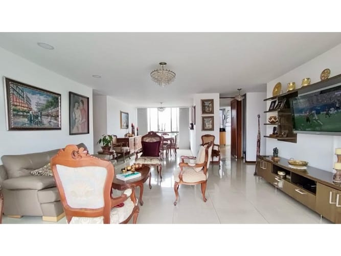 Apartamento de 3 alcobas en venta en Los Balsos, Medellín, 147 m² · foto 8 de 23