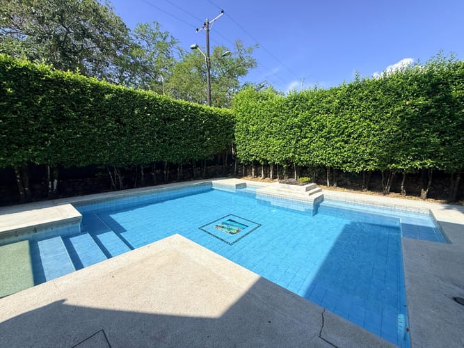 Casa de 4 alcobas en venta en Pance, Cali, 418 m² · foto 2 de 24