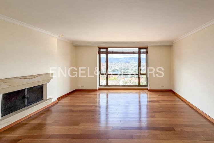 Apartamento en venta en Cerros De Niza, Bogotá · foto 2 de 18
