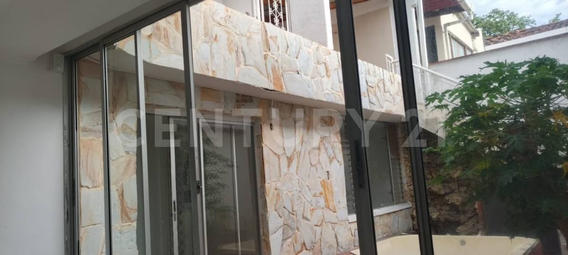 Casa de 5 alcobas en venta en La Merced, Cali, 308 m² · foto 14 de 16