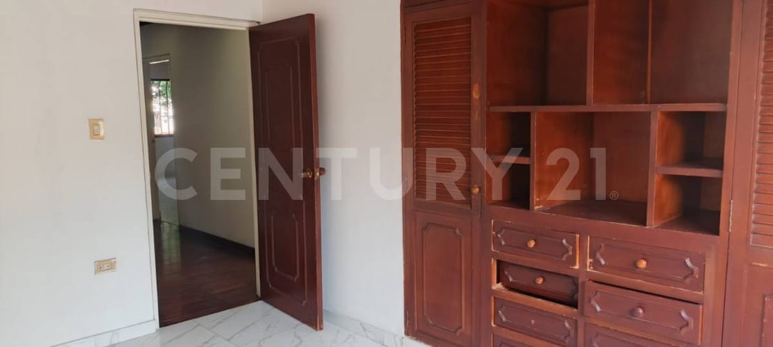 Casa de 5 alcobas en venta en La Merced, Cali, 308 m² · foto 16 de 16
