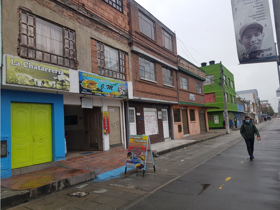 Casa en venta en Kennedy Central, Bogotá · foto 3 de 24