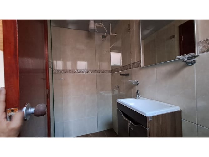 Casa de 2 alcobas en venta en Ciudad Jardin Norte, Bogotá, 62 m² · foto 19 de 24