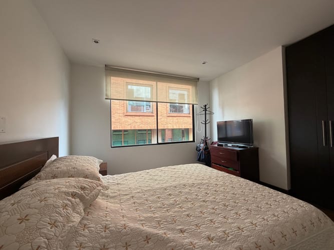 Apartamento de 3 alcobas en venta en Chicó Navarra, Bogotá, 135 m² · foto 14 de 24