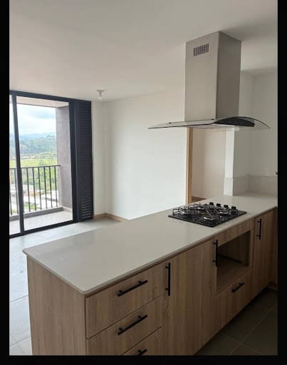 Apartamento de 3 alcobas en venta en Rionegro, 71 m² · foto 3 de 15
