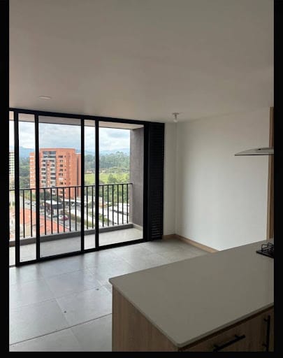 Apartamento de 3 alcobas en venta en Rionegro, 71 m² · foto 4 de 15