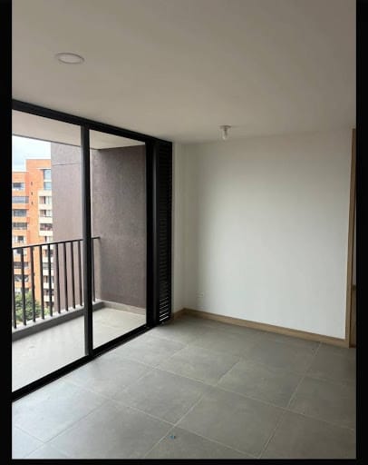 Apartamento de 3 alcobas en venta en Rionegro, 71 m² · foto 5 de 15