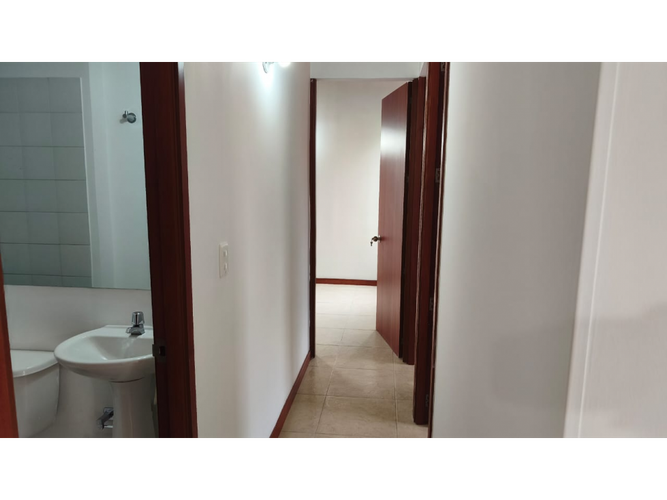 Apartamento de 3 alcobas en venta en Ciudad Verde, Soacha, 50 m² · foto 6 de 10