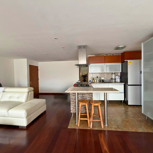 Apartamento de 3 alcobas en venta en Chicó Navarra, Bogotá, 135 m² · foto 2 de 24