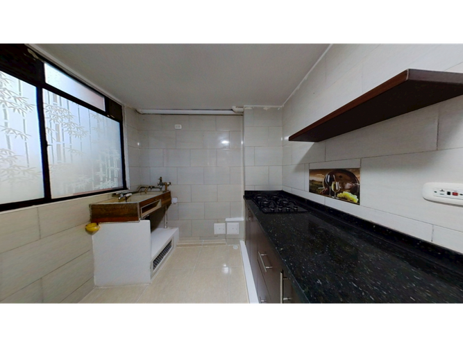 Apartamento de 3 alcobas en venta en Zona Centro, Madrid, 60 m² · foto 2 de 11