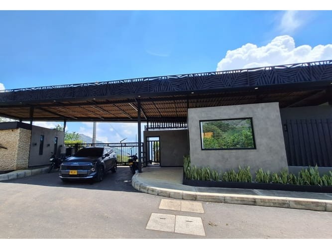 Lote en venta en Zarzal Curzao, Copacabana, 2083 m² · foto 4 de 9