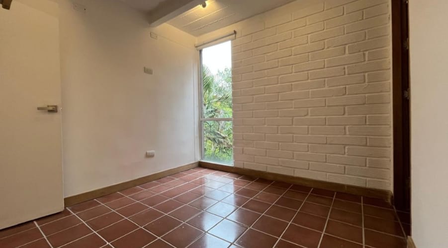 Apartamento de 4 alcobas en venta en Vía Las Palmas, Medellín, 85 m² · foto 5 de 11