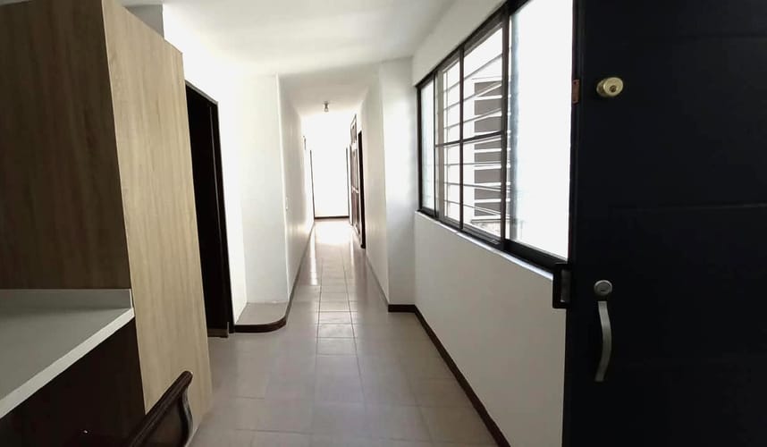 Apartamento de 4 alcobas en arriendo en Los Cambulos, Cali, 125 m² · foto 11 de 20