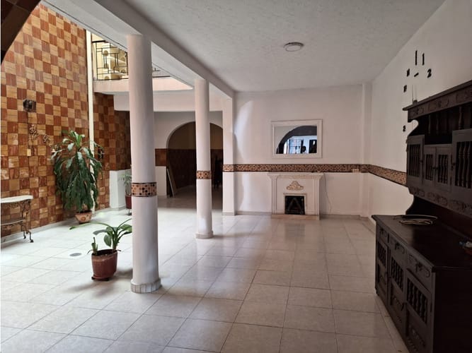 Casa de 5 alcobas en venta en Cristobal Colon, Cali, 337 m² · foto 5 de 21