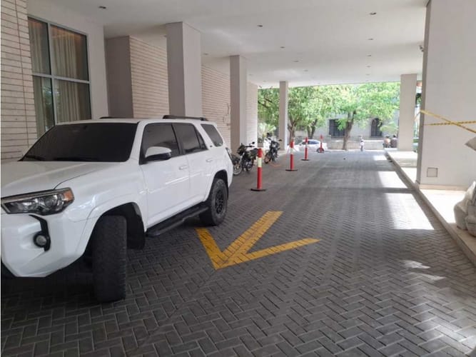 Apartamento de 3 alcobas en venta en Bellavista, Santa Marta, 305 m² · foto 12 de 24