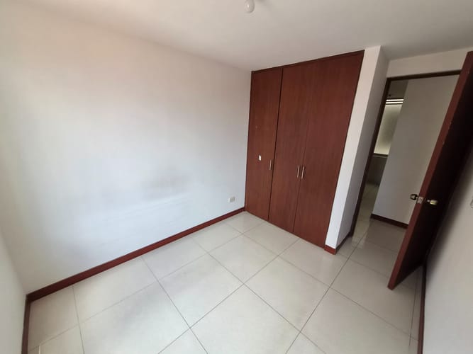 Apartamento de 3 alcobas en arriendo en Conjunto Residencial Reservas De Mallorca, Mosquera, 72 m² · foto 4 de 24