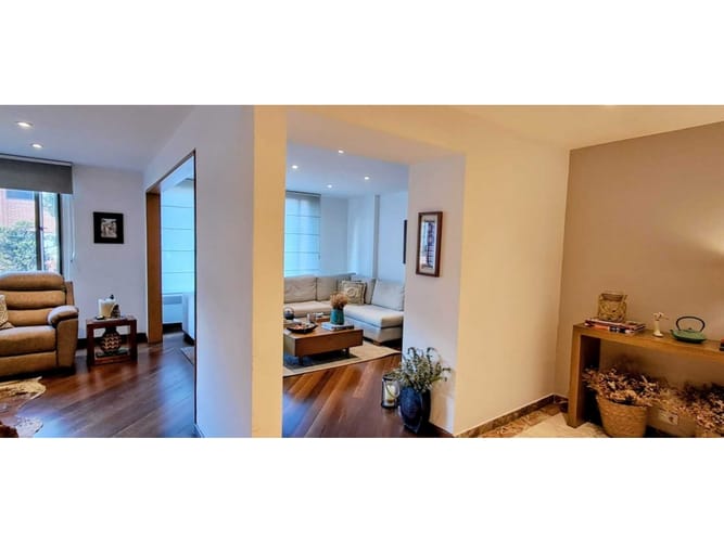 Apartamento en venta en Santa Barbara Occidental, Bogotá · foto 5 de 24