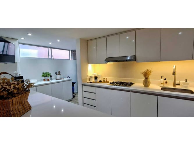 Apartamento en venta en Santa Barbara Occidental, Bogotá · foto 14 de 24