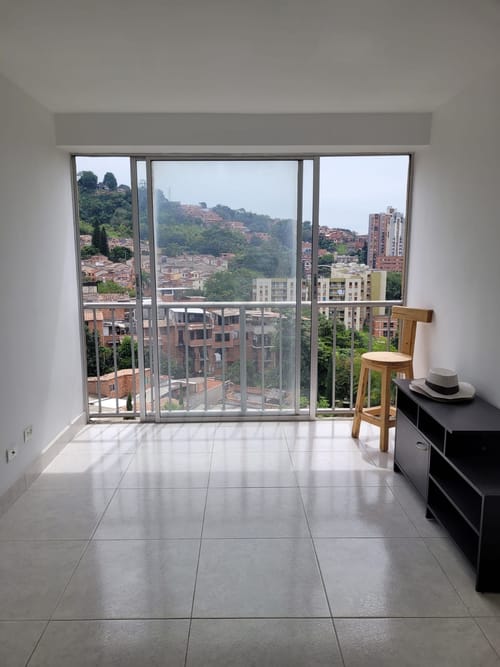 Apartamento de 3 alcobas en venta en Cucaracho, Medellín, 47 m² · foto 13 de 15