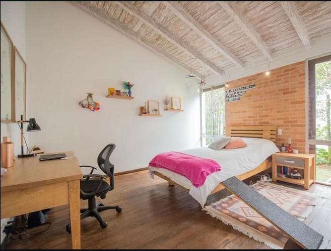 Casa de 5 alcobas en venta en Camino Verde, Envigado, 349 m² · foto 8 de 11