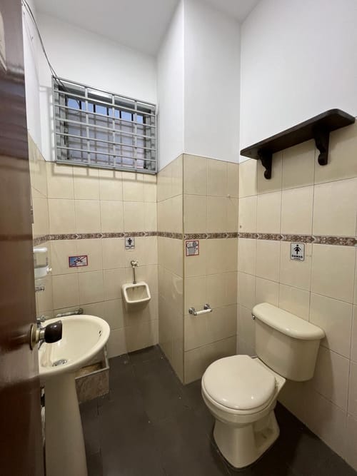 Local en venta en Villa Nueva, Medellín, 127 m² · foto 6 de 21