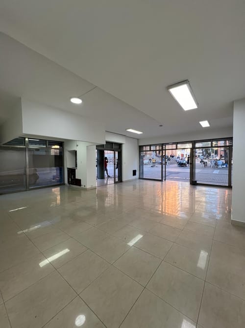 Local en venta en Villa Nueva, Medellín, 127 m² · foto 17 de 21