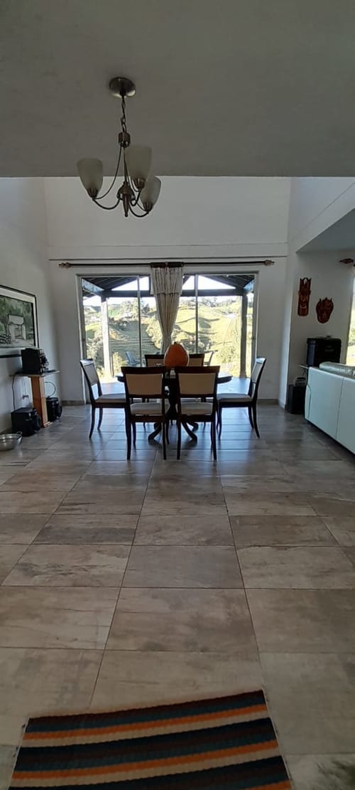 Finca en venta en El Carmen De Viboral, El Carmen de Viboral, 250 m² · foto 2 de 23