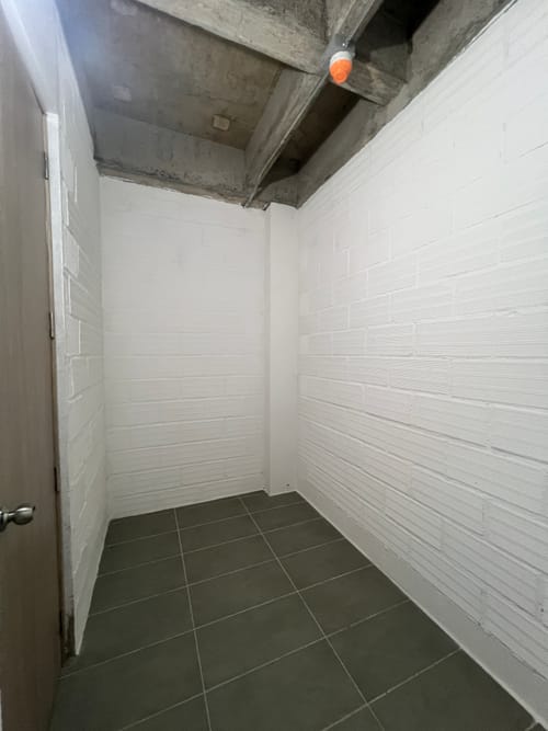 Apartamento de 2 alcobas en venta en Sajonia, Rionegro, 137 m² · foto 13 de 16