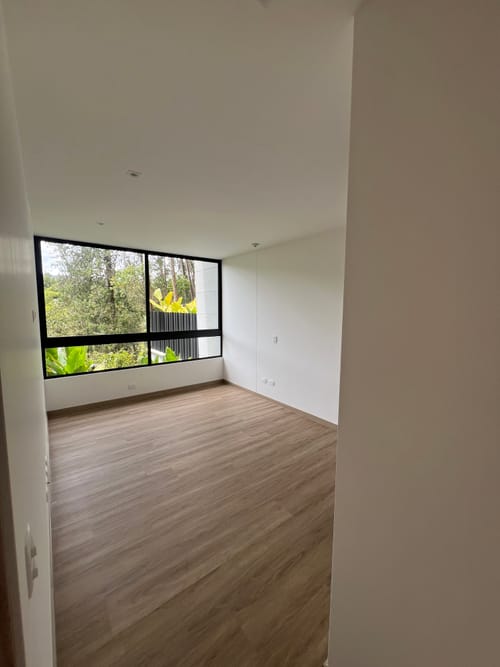 Apartamento de 2 alcobas en venta en Sajonia, Rionegro, 137 m² · foto 15 de 16