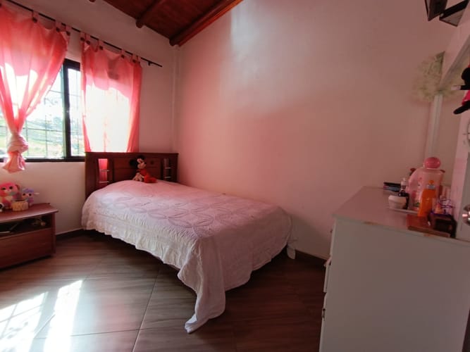 Finca en venta en El Carmen De Viboral, El Carmen de Viboral, 180 m² · foto 16 de 23