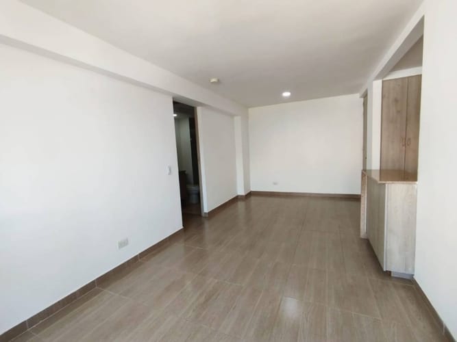 Apartamento de 3 alcobas en arriendo en Bucaros, Bello, 70 m² · foto 6 de 19