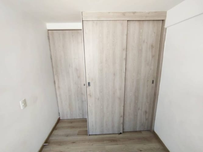 Apartamento de 3 alcobas en arriendo en Bucaros, Bello, 70 m² · foto 16 de 19
