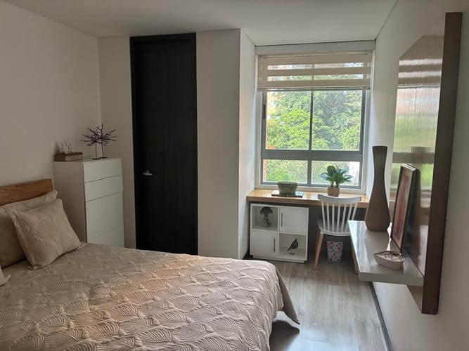 Apartamento de 4 alcobas en venta en El Poblado, Medellín, 150 m² · foto 14 de 18