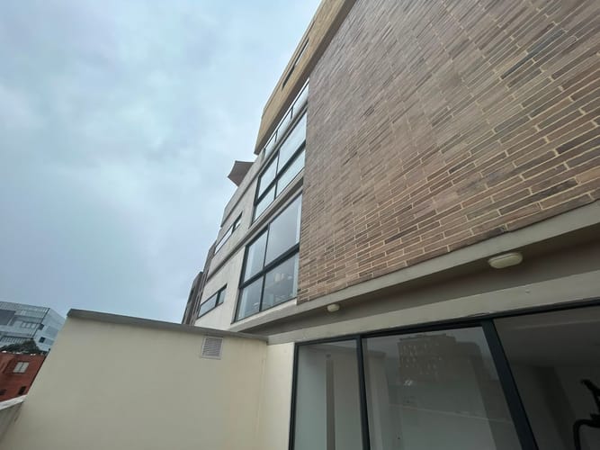 Apartaestudio en venta en Quinta Paredes, Bogotá, 38 m² · foto 12 de 13