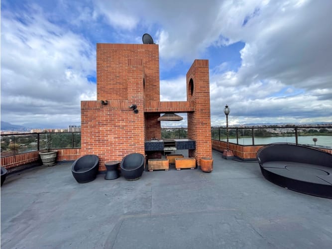 Apartamento de 4 alcobas en venta en Club De Los Lagartos, Bogotá, 781 m² · foto 7 de 24