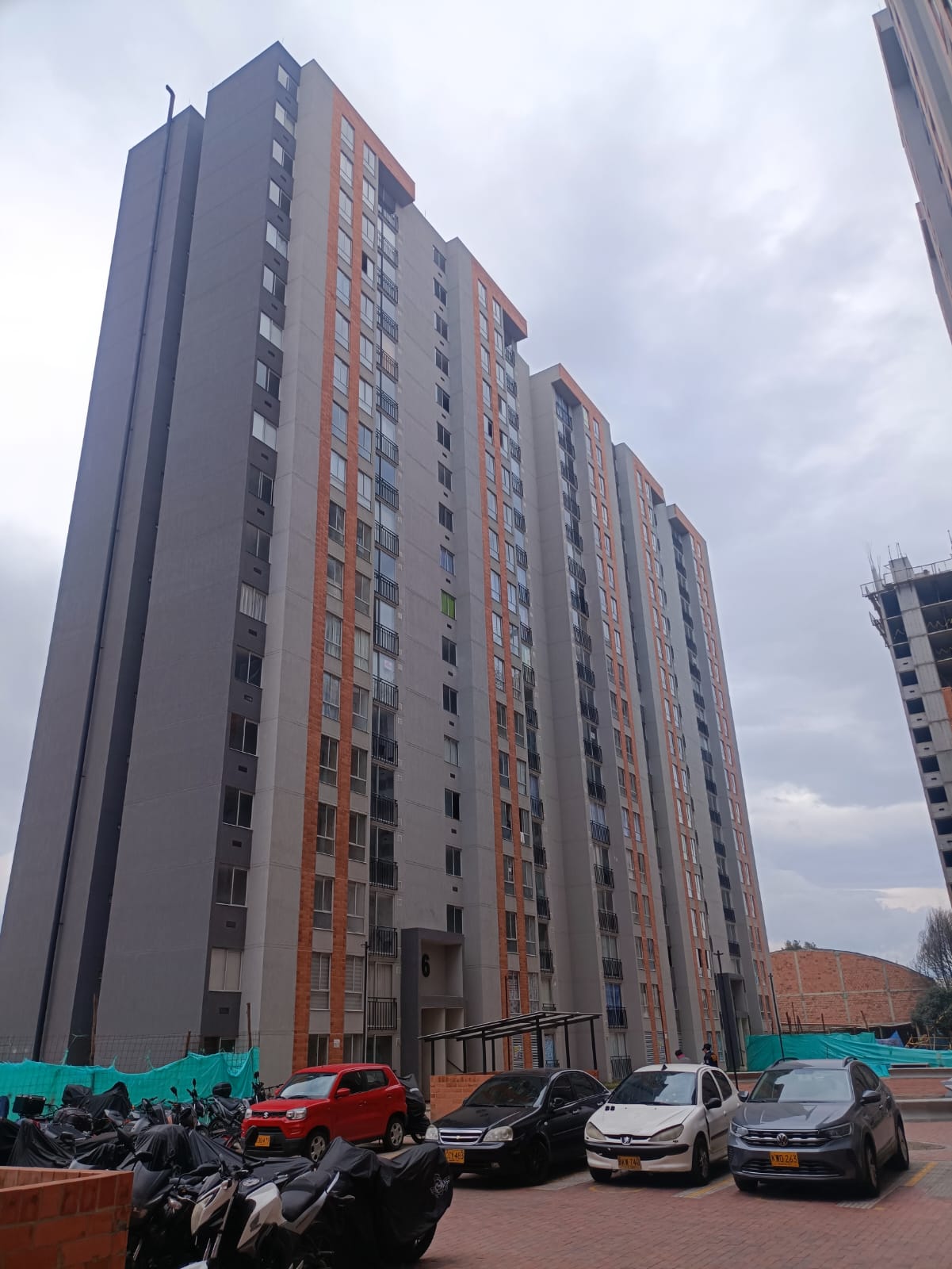 Apartamento en venta en Fontibon, Bogotá · foto 3 de 13
