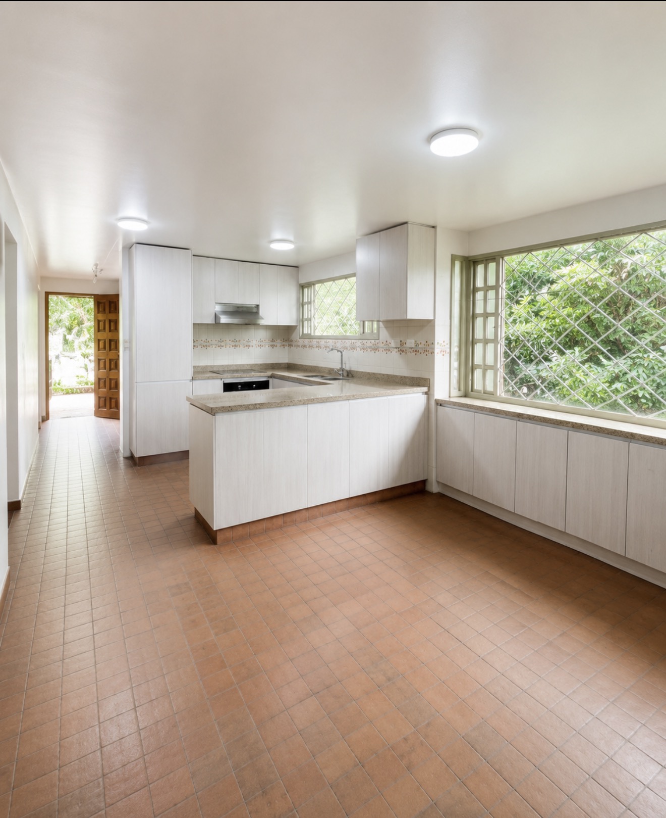 Casa en venta en San Jose De Bavaria, Bogotá · foto 10 de 23