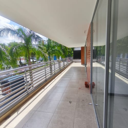 Apartamento de 4 alcobas en venta en Cerro Azul Del Vergel, Ibagué, 285 m² · foto 2 de 14