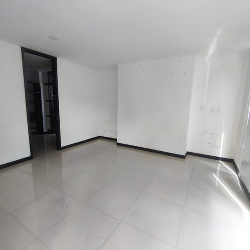 Apartamento de 4 alcobas en venta en Cerro Azul Del Vergel, Ibagué, 285 m² · foto 4 de 14