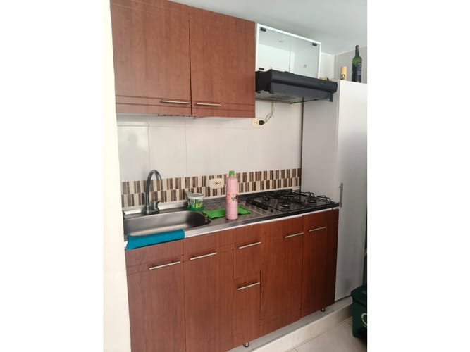 Apartamento de 2 alcobas en venta en Las Palmas, Ricaurte, 55 m² · foto 11 de 24