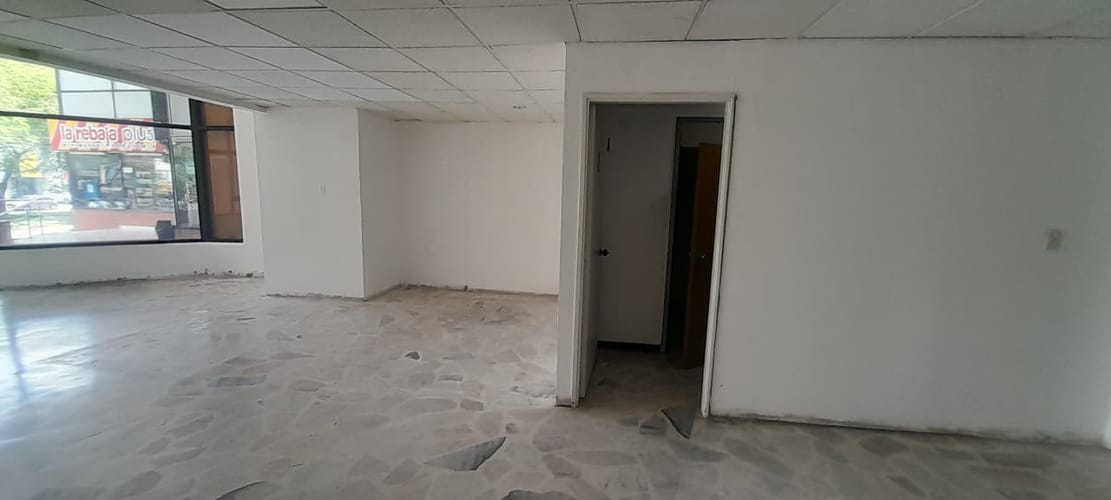 Local en arriendo en Ciudad Capri, Cali, 300 m² · foto 4 de 10