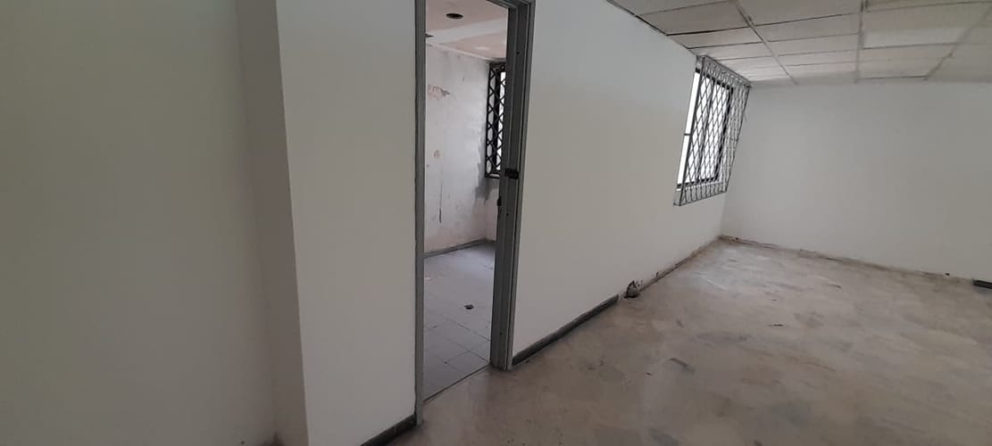 Local en arriendo en Ciudad Capri, Cali, 300 m² · foto 9 de 10
