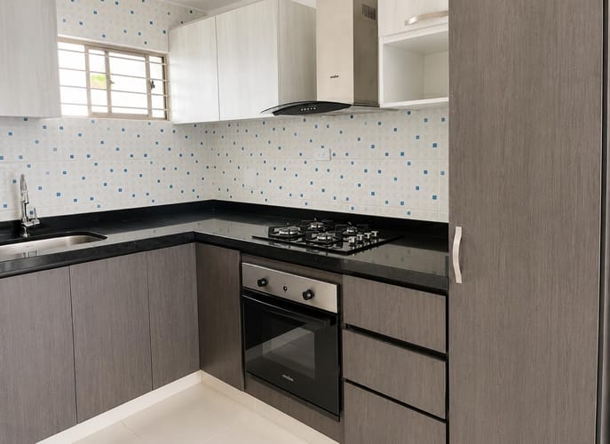 Casa de 5 alcobas en venta en Cañaveral, Floridablanca, 266 m² · foto 2 de 10
