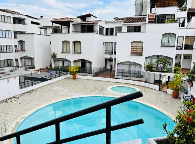 Casa de 5 alcobas en venta en Cañaveral, Floridablanca, 266 m² · foto 9 de 10