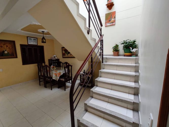 Casa de 4 alcobas en venta en San Alonso, Bucaramanga, 244 m² · foto 4 de 10