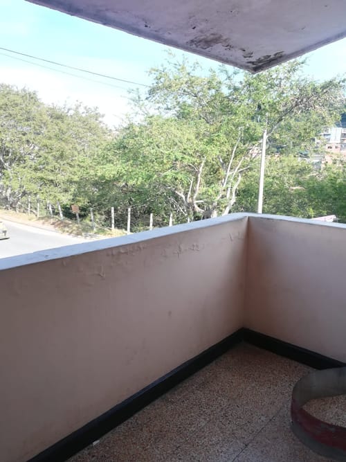 Casa de 5 alcobas en venta en San Luis, Bucaramanga, 216 m² · foto 6 de 11