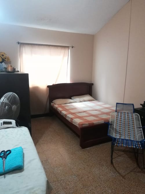 Casa de 5 alcobas en venta en San Luis, Bucaramanga, 216 m² · foto 9 de 11