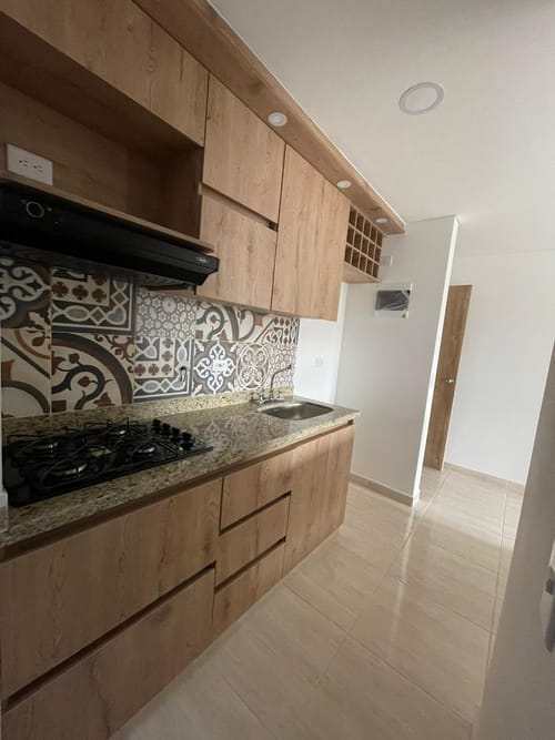 Apartamento de 3 alcobas en venta en El Porvenir, Rionegro, 62 m² · foto 2 de 8