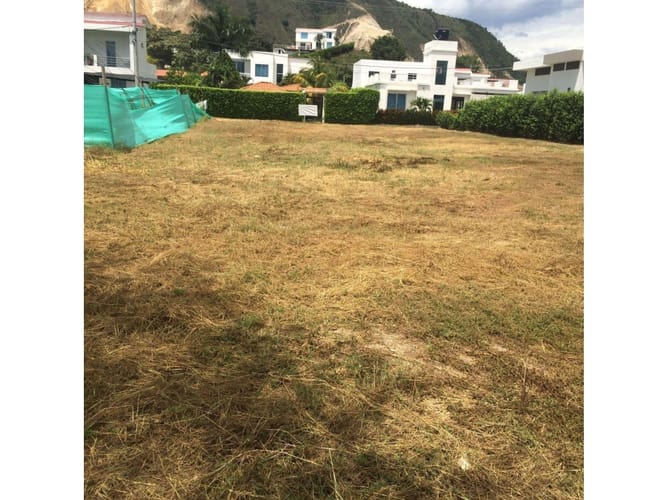 Lote en venta en Bosques De Peñalisa, Ricaurte, 1022 m² · foto 6 de 6